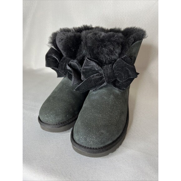 Women's Ugg Boots Sz 7 Black Gita Twinkle Bow Mini Bootie Satin Bow Glitter-like - Picture 3 of 16
